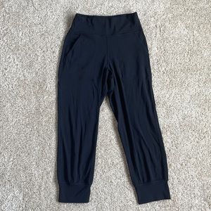 Lululemon Align Jogger Cropped 23”